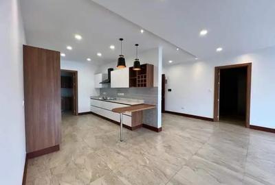 5 Bed Apartment with En Suite in Parklands