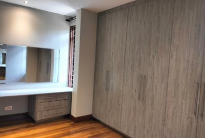 4 Bed Townhouse with En Suite in Runda