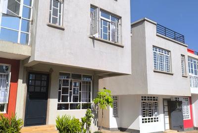 3 Bed House with En Suite in Ngecha