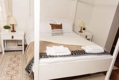 Furnished 2 Bed Apartment with En Suite in Riverside - 2