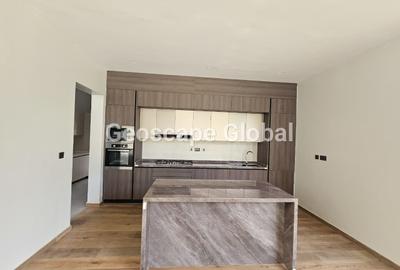 5 Bed House with En Suite in Runda - 3