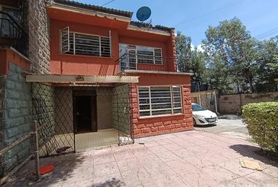 4 Bed Villa with En Suite in Kilimani - 3