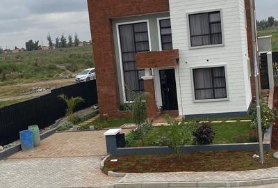 3,200 ft² Land at Mutungoni Road