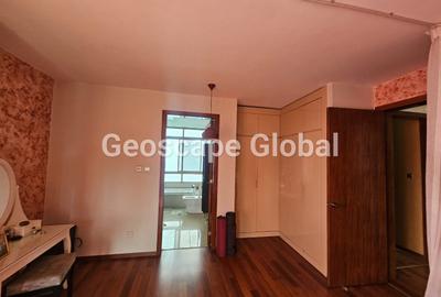 4 Bed House with En Suite in Runda