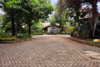 2 Bed House with En Suite in Riara Road