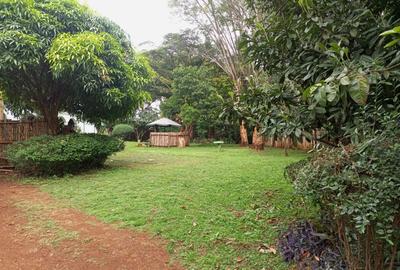 1 ac Land in Kitisuru