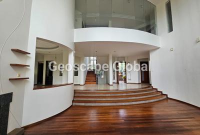 4 Bed House with En Suite in Kitisuru - 2