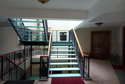 Serviced 2 Bed Apartment with En Suite at Nyari Central