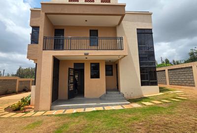 4 Bed Townhouse with En Suite in Ruiru