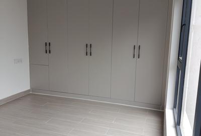 2 Bed Apartment with Swimming Pool at Kindaruma Road - 4