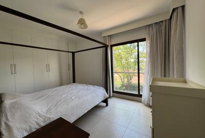 Serviced 2 Bed Apartment with En Suite in Lavington - 2