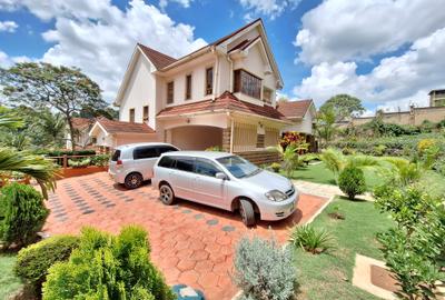 4 Bed Townhouse with En Suite at Rossylin Lone Tree - 2