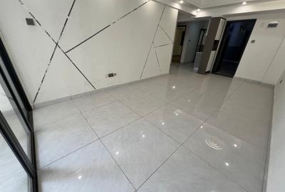 2 Bed Apartment with En Suite in Westlands Area - 4