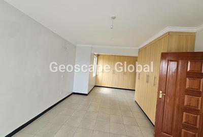 3 Bed Apartment with En Suite in Kileleshwa - 3