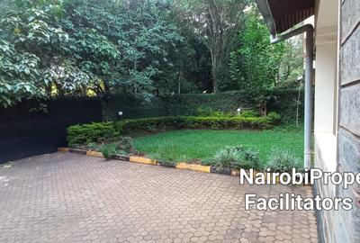 4 Bed Townhouse with En Suite at Lavington Green - 2