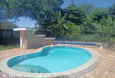 5 Bed House with En Suite at Off Runda Grove