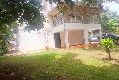 5 Bed Townhouse with Garden in Westlands Area - 3