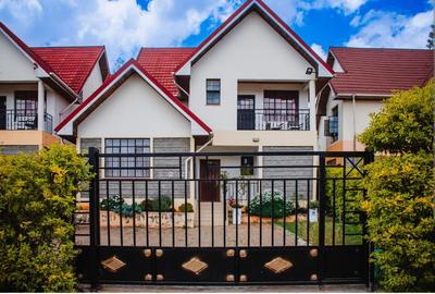 4 Bed Townhouse with En Suite at Ngong