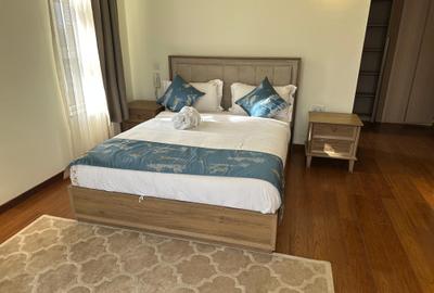 Serviced 2 Bed Apartment with En Suite at Kilimani - 2