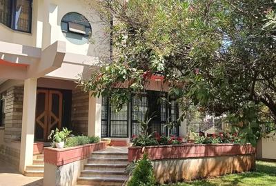 5 Bed Townhouse with En Suite in Lavington