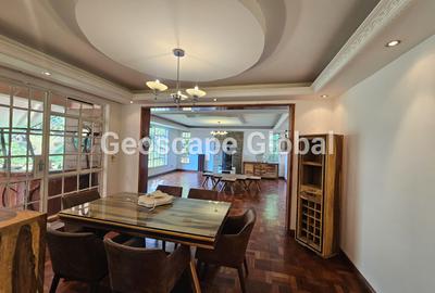 4 Bed House with En Suite in Runda