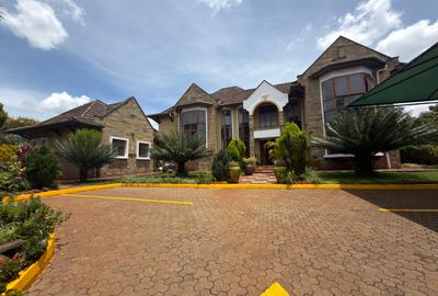 5 Bed Townhouse with En Suite in Runda