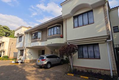 5 Bed Townhouse with En Suite at Grevillea Grove