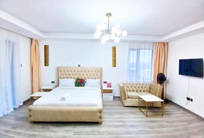 Serviced 5 Bed Apartment with En Suite at Lavington - 2