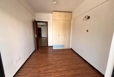 1 Bed Apartment in Kilimani - 4