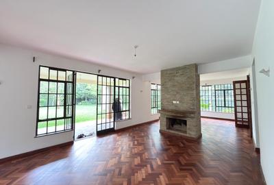 4 Bed House with En Suite in Karen - 4