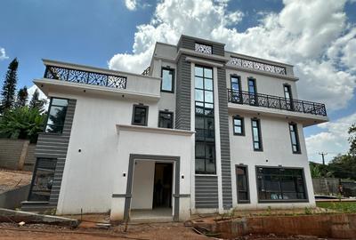 5 Bed Villa with En Suite at Mzima Springs Opp Strathmore