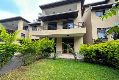 5 Bed Townhouse with En Suite at Lavington