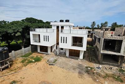 3 Bed Townhouse with En Suite at Mtwapa