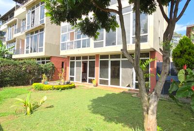 5 Bed Townhouse with En Suite at Lavington Convent Drive - 4