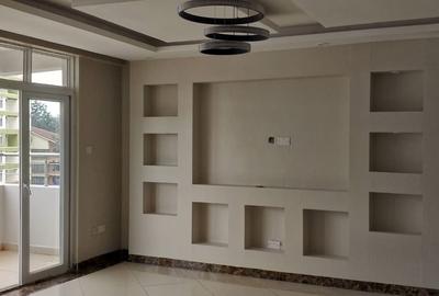 5 Bed Townhouse with En Suite in Lavington