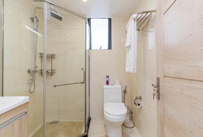 Serviced 2 Bed Apartment with En Suite at King'Ara Rd - 4