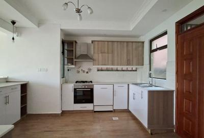 3 Bed Apartment with En Suite at Nyari - 3