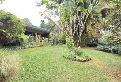 4 Bed House with En Suite at Lavington