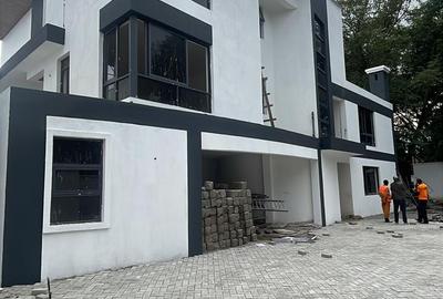 5 Bed House with En Suite at Lavington Owashika Road.