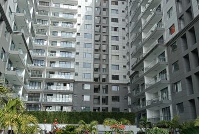 2 Bed Apartment with En Suite at Riverside Drive