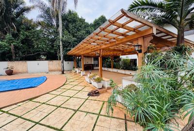 6 Bed House with En Suite at Loresho