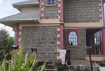 4 Bed House with Garden in Kamulu - 3