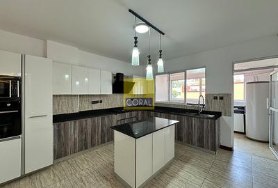 4 Bed Apartment with Swimming Pool in General Mathenge - 3