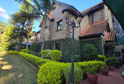 4 Bed Townhouse with En Suite in Lavington