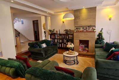 4 Bed Townhouse with En Suite in Kiambu Road