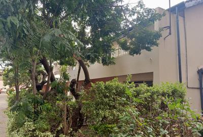 4 Bed Townhouse with Walk In Closet in Kilimani