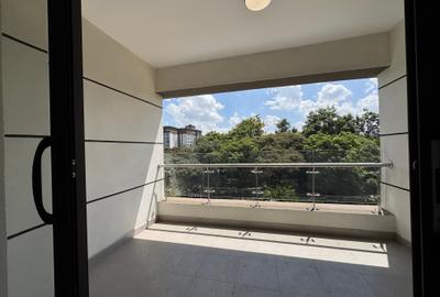 Serviced 2 Bed Apartment with En Suite in Riverside - 4