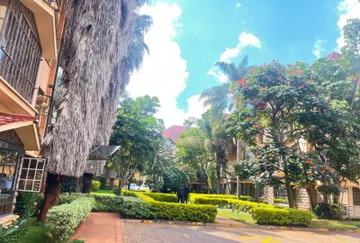 4 Bed Apartment with En Suite in Kilimani