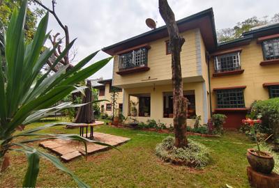 4 Bed Townhouse with En Suite at Lavington Green