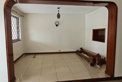 4 Bed Townhouse with En Suite in Kileleshwa